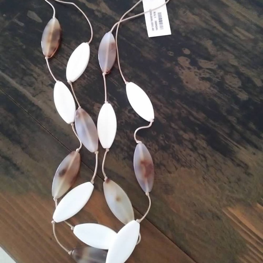 Soft Surroundings Ivory/Beige Teardrop Necklace